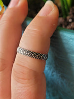 Snake Skin  Patterned Ring ~ Size 8