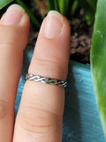 Infinity Patterned Ring ~ Size 8