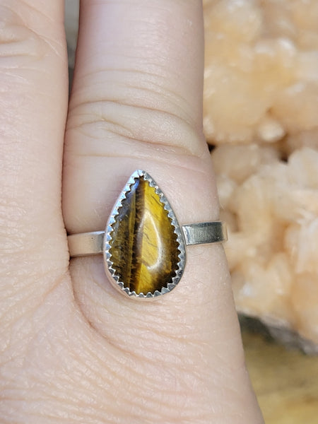 Tiger Eye Ring ~ Size 7.5